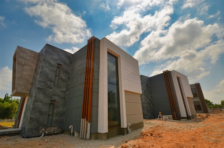 4+1-Villen im Stadtteil Doshemealty - Antalya 