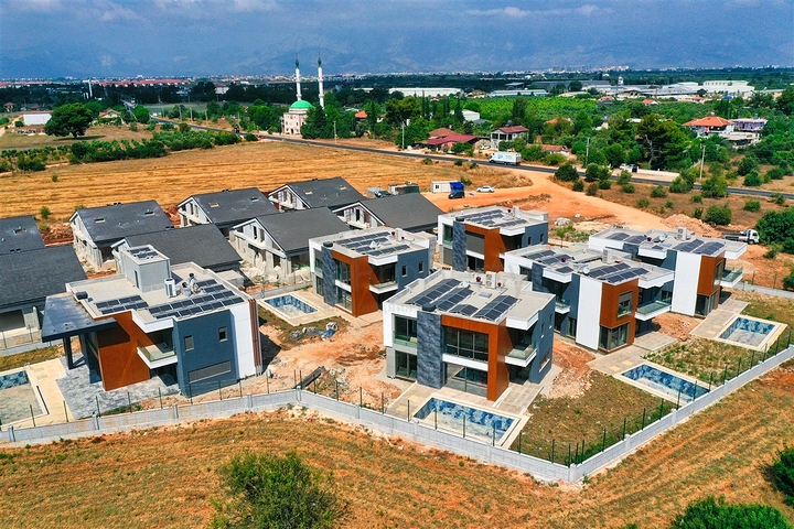 4+1-Villen im Stadtteil Doshemealty - Antalya 