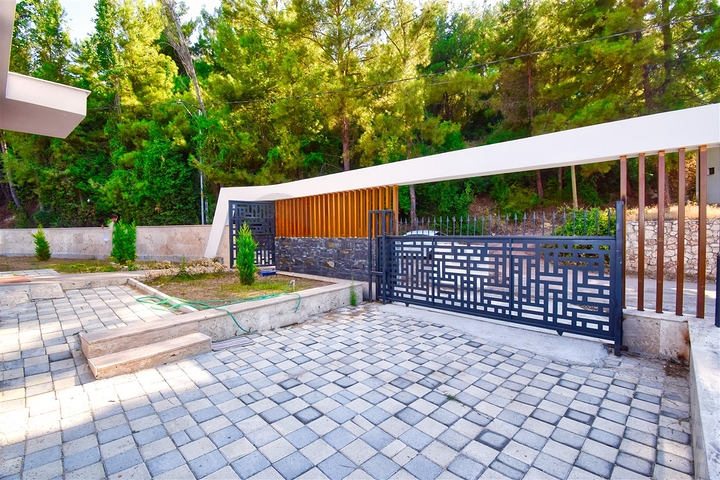 Villa mit 3+2 Grundrissen in der Nachbarschaft von Gaikbair - Antalya 