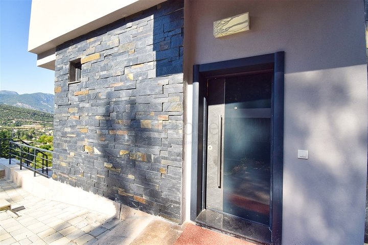 Villa mit 3+2 Grundrissen in der Nachbarschaft von Gaikbair - Antalya 