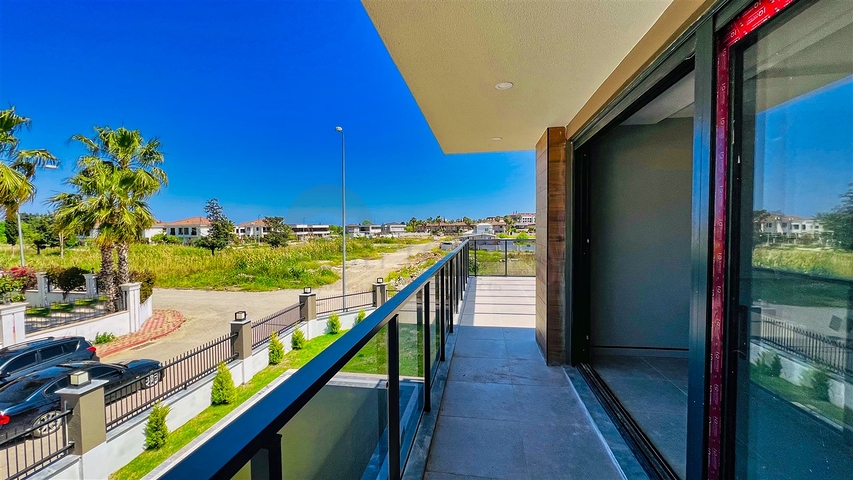 Wunderschöne 4+1-Villa im Stadtteil Kemer - Antalya 