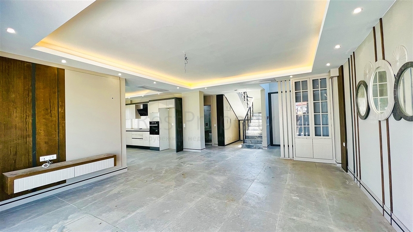 Wunderschöne 4+1-Villa im Stadtteil Kemer - Antalya 