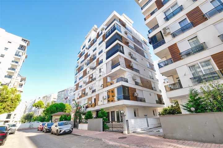 4+1 Duplex-Wohnung im Zentrum von Antalya 