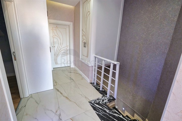 4+1 Duplex-Wohnung im Zentrum von Antalya 