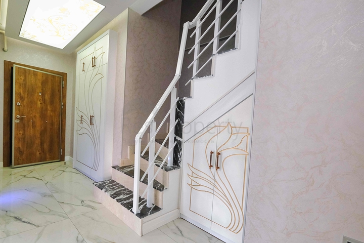 4+1 Duplex-Wohnung im Zentrum von Antalya 