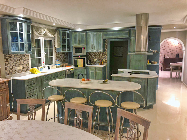 Villa mit 7+1 Grundriss im Stadtteil Kemer - Antalya 