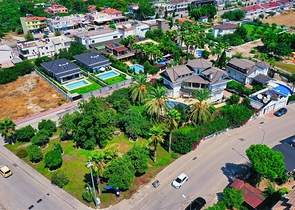 Villa mit 7+1 Grundriss im Stadtteil Kemer - Antalya 