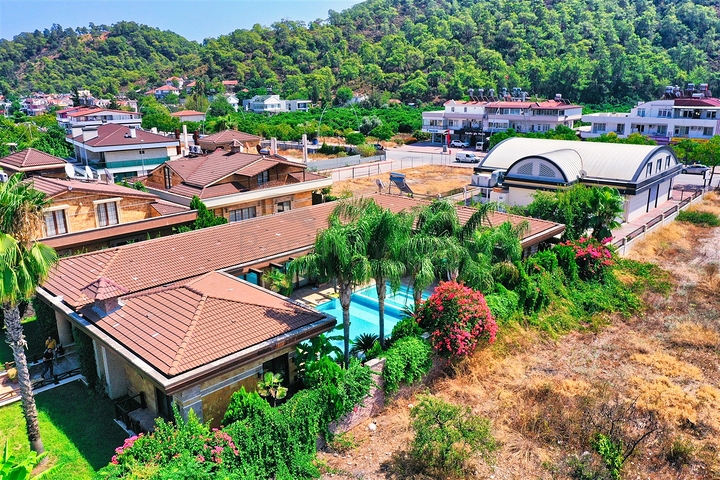 Villa mit 5+1 Grundrissen in Kemer - Antalya 