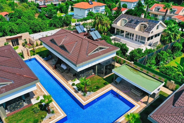 Reihenhaus mit 3+1 Grundrissen im Stadtteil Kemer - Antalya   Reihenhaus mit 3+1 Grundrissen im Stadtteil Kemer - Antalya