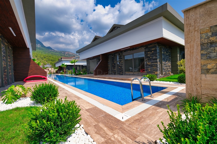 Reihenhaus mit 3+1 Grundrissen im Stadtteil Kemer - Antalya   Reihenhaus mit 3+1 Grundrissen im Stadtteil Kemer - Antalya