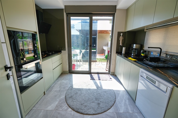 Reihenhaus mit 3+1 Grundrissen im Stadtteil Kemer - Antalya   Reihenhaus mit 3+1 Grundrissen im Stadtteil Kemer - Antalya