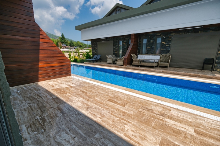 Reihenhaus mit 3+1 Grundrissen im Stadtteil Kemer - Antalya   Reihenhaus mit 3+1 Grundrissen im Stadtteil Kemer - Antalya