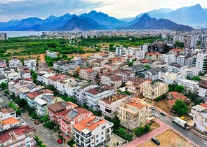 3+1 Wohnung in der Wohngegend Kushkavaga - Antalya 