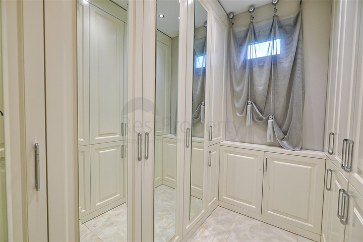 Premium-Villen in der Region Doshemealty - Antalya 