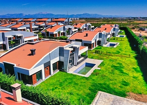 Premium-Villen in der Region Doshemealty - Antalya 