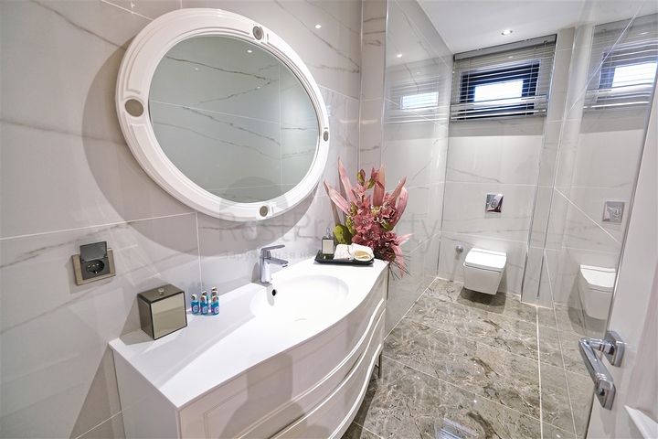 Premium-Villen in der Region Doshemealty - Antalya 