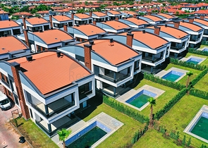 Premium-Villen in der Region Doshemealty - Antalya 