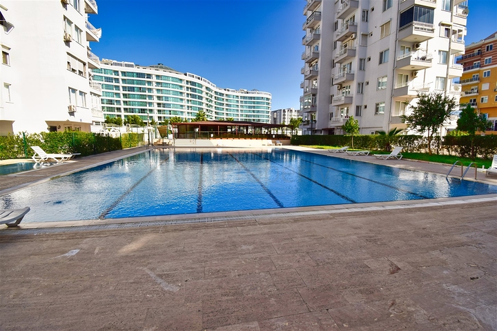 2+1 Wohnung in der Wohngegend von Kemeragsa - Antalya 