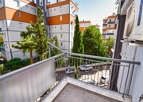 Apartment mit 3+1 Grundriss in der Wohngegend Gyursou - Antalya 