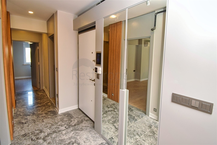 Apartment mit 3+1 Grundriss in der Wohngegend Gyursou - Antalya 