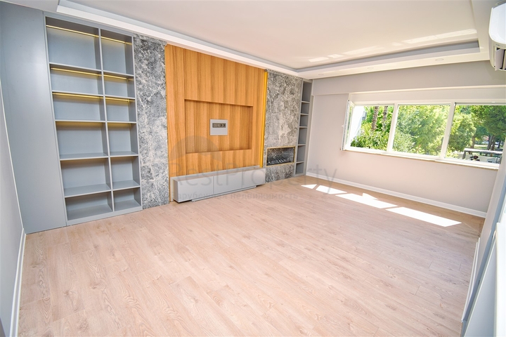 Apartment mit 3+1 Grundriss in der Wohngegend Gyursou - Antalya 