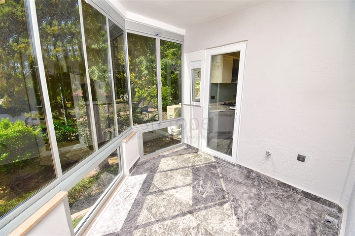 Apartment mit 3+1 Grundriss in der Wohngegend Gyursou - Antalya 