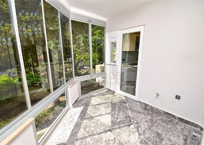 Apartment mit 3+1 Grundriss in der Wohngegend Gyursou - Antalya 