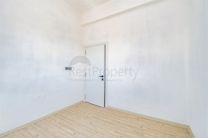 Villa mit 5+1 Grundrissen in der Region Doshemealty - Antalya 