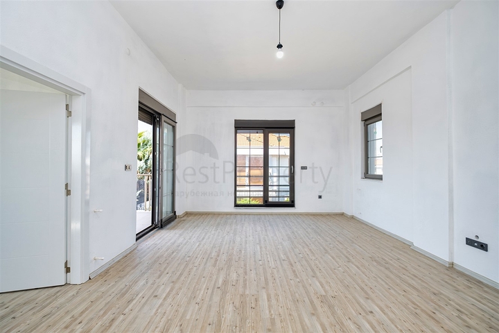 Villa mit 5+1 Grundrissen in der Region Doshemealty - Antalya 