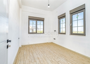 Villa mit 5+1 Grundrissen in der Region Doshemealty - Antalya 