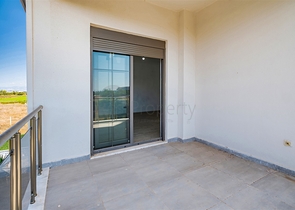 Villa mit 5+1 Grundrissen in der Region Doshemealty - Antalya 