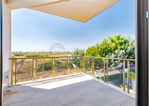 Villa mit 5+1 Grundrissen in der Region Doshemealty - Antalya 