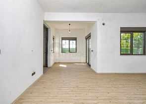 Villa mit 5+1 Grundrissen in der Region Doshemealty - Antalya 