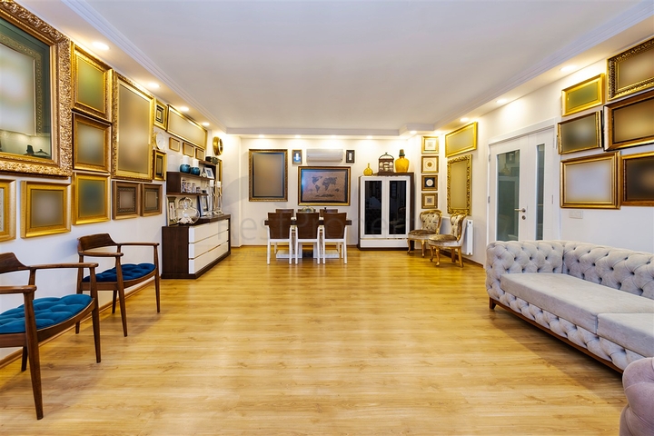 3+1 Wohnung im Zentrum von Antalya 