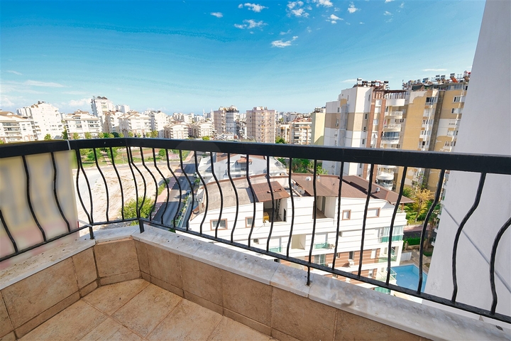 Apartment mit 3+1 Grundriss im Stadtteil Çaglayan - Antalya 