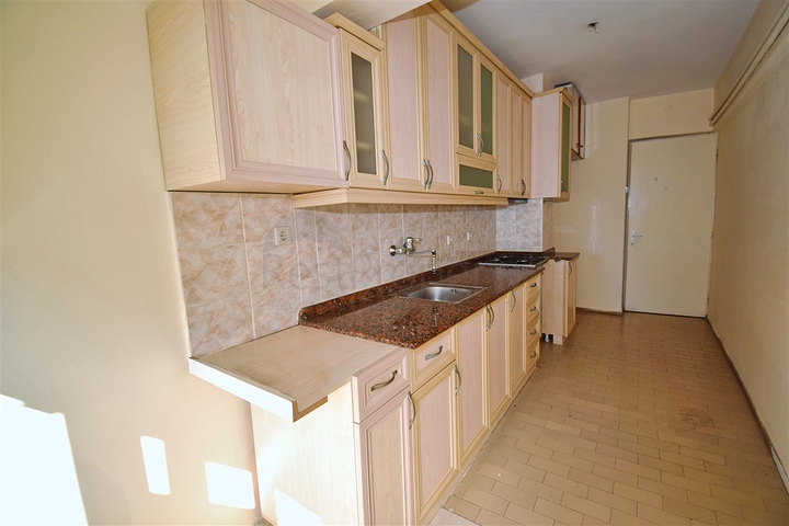 3+1 Wohnung im Zentrum von Antalya 