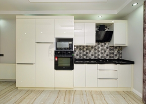 Villa mit 5+1 Grundriss in der Wohngegend Güzeloba - Antalya 