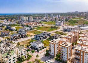 Villa mit 5+1 Grundriss in der Wohngegend Güzeloba - Antalya 