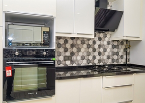 Villa mit 5+1 Grundriss in der Wohngegend Güzeloba - Antalya 