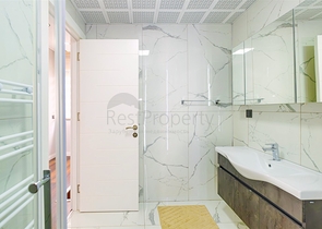 Villa mit 5+1 Grundriss in der Wohngegend Güzeloba - Antalya 