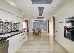 Villa mit 5+1 Grundriss in der Wohngegend Güzeloba - Antalya 