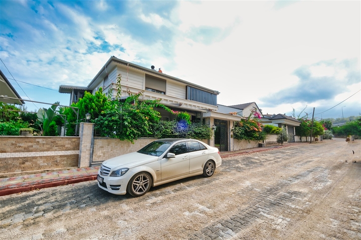 Villa mit 3+2 Grundrissen im Stadtteil Kemer - Antalya 