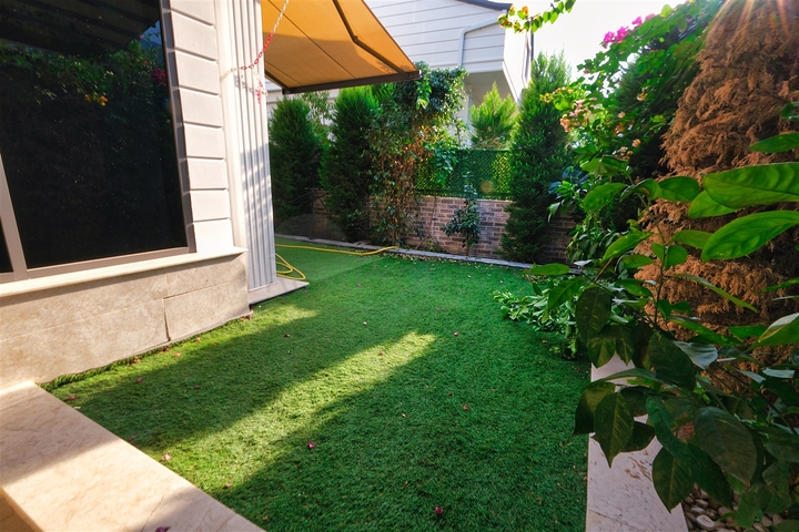 Villa mit 3+2 Grundrissen im Stadtteil Kemer - Antalya 