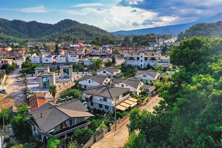 Villa mit 3+2 Grundrissen im Stadtteil Kemer - Antalya 