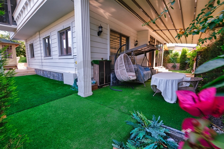 Villa mit 3+2 Grundrissen im Stadtteil Kemer - Antalya 