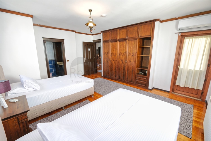 Villa mit 6+1 Grundriss in Kemer - Antalya  Villa mit 6+1 Grundriss in Kemer - Antalya