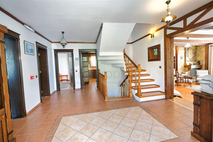 Villa mit 6+1 Grundriss in Kemer - Antalya  Villa mit 6+1 Grundriss in Kemer - Antalya