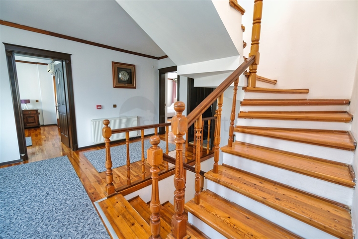 Villa mit 6+1 Grundriss in Kemer - Antalya  Villa mit 6+1 Grundriss in Kemer - Antalya