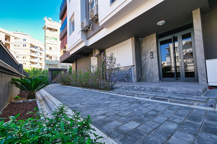 Apartments mit 2+1 , 4+1 und 5+1 Duplex in der Wohngegend Sinan - Antalya 