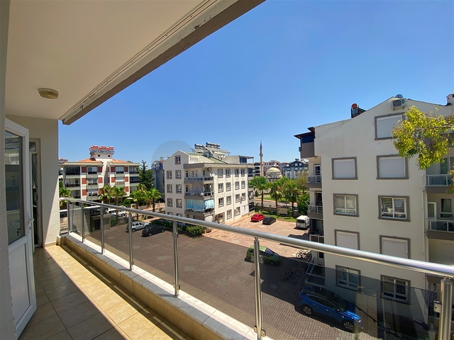 4+1 Duplex-Wohnung in der Nachbarschaft von Mollayusuf - Antalya 